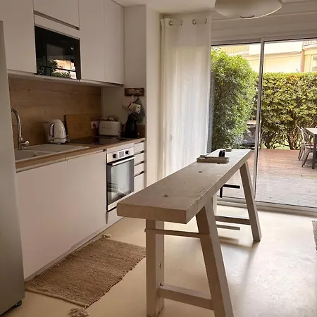 Beautiful Accommodation, Terrace, Parking Apartmán