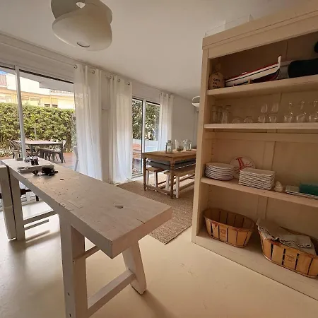 Beautiful Accommodation, Terrace, Parking