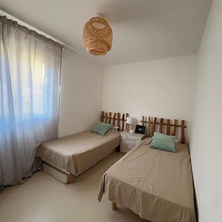 Daire Beautiful Accommodation, Terrace, Parking