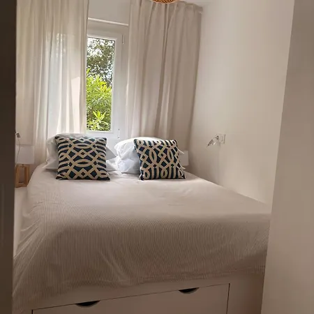 Beautiful Accommodation, Terrace, Parking Apartment